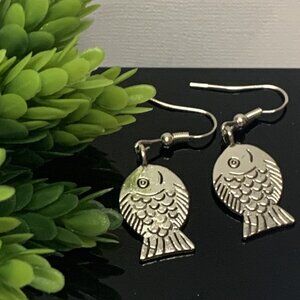 Fish Earring, Fishing Jewelry, Silly Animal Earring, Gift Idea, Novelty Earring